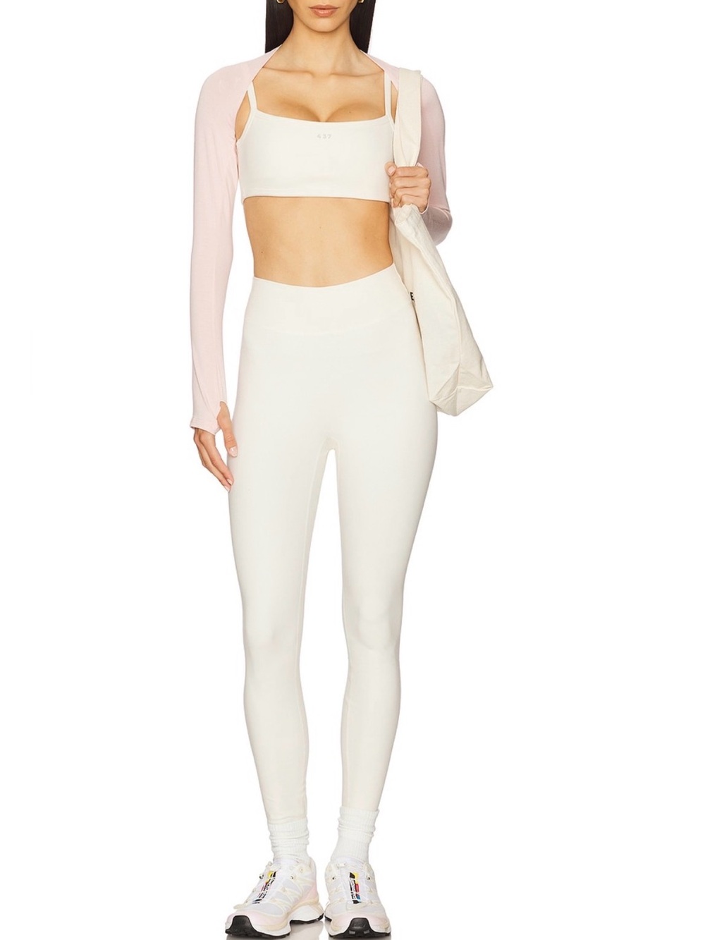 437 the essential leggings in cream